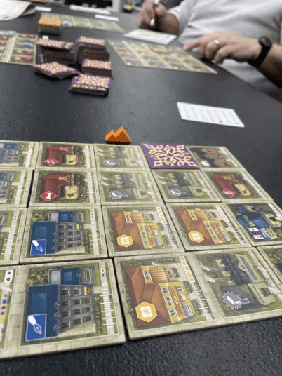 Between Two Cities Essential Edition - Gaming Library