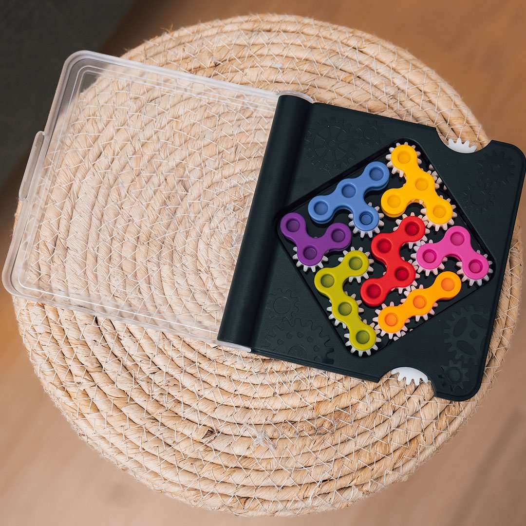 IQ Gears - Gaming Library