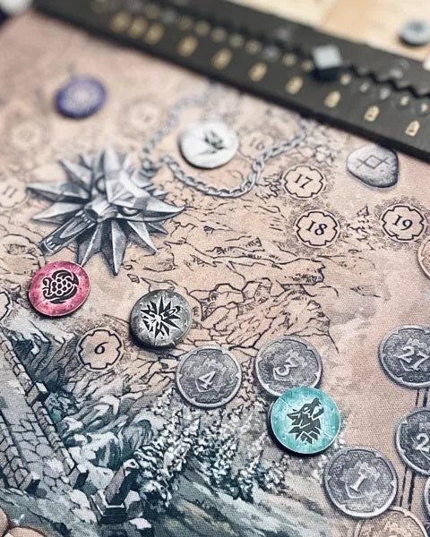 Witcher Paths Of Destiny Deluxe Edition - Gaming Library